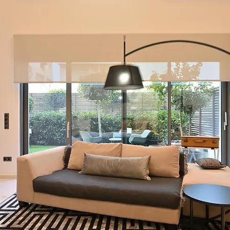 The Lop Holidays Luxury דירה אתונה