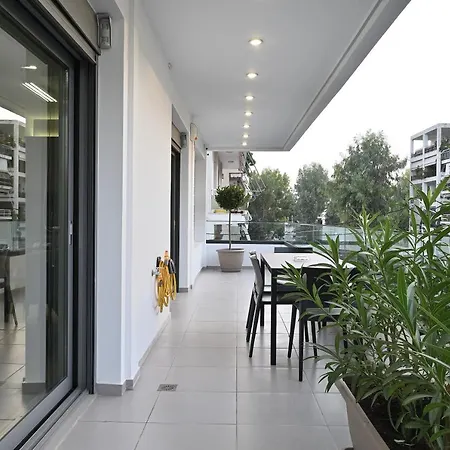 The Lop Holidays Luxury דירה